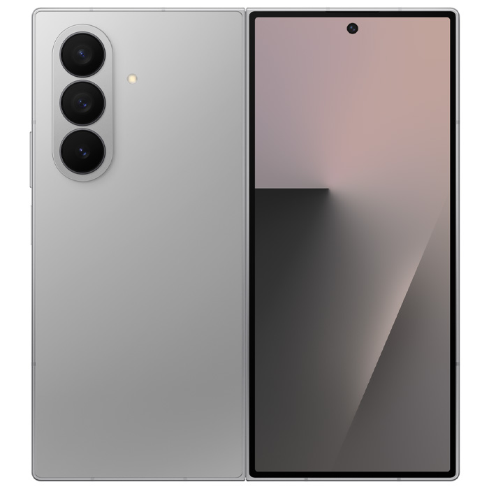 قاب پشتی گوشی موبایل سامسونگ Galaxy Z Fold 7 5G در حالت باز در رنگ نقره‌ای