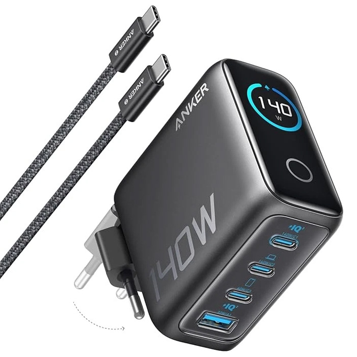 شارژر همراه 140W انکر مدل Laptop Charger B2697 در حالت بستن دو شاخه برق
